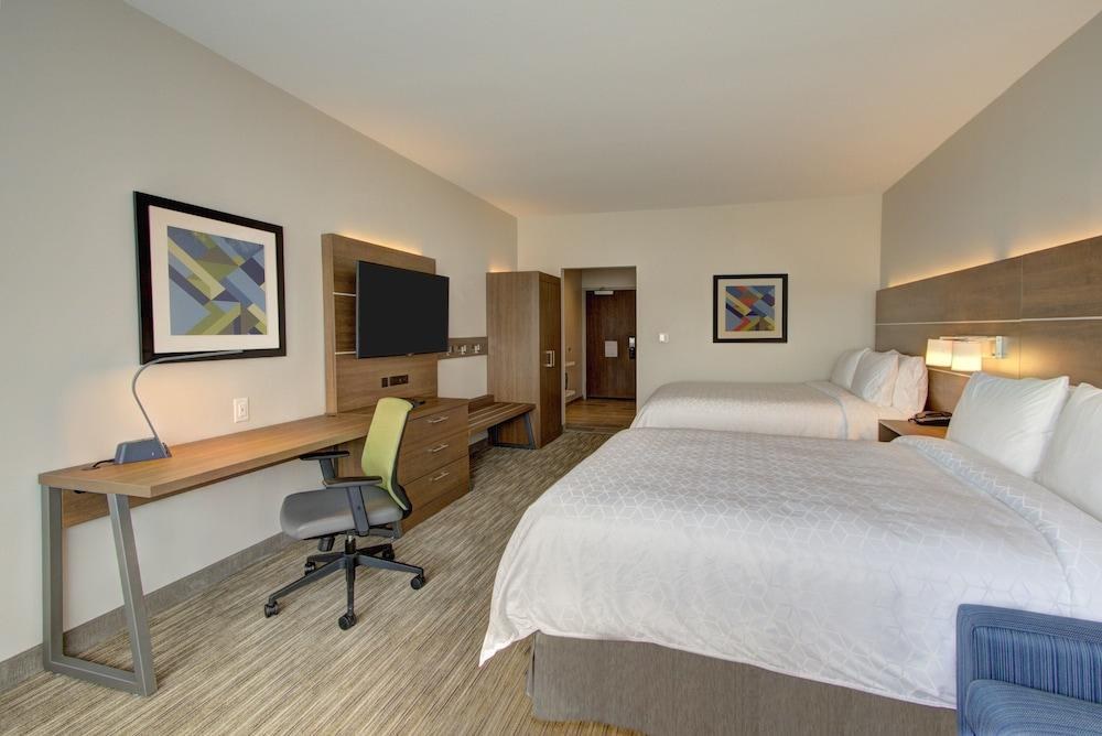 Holiday Inn Express And Suites - Charlotte Southwest photo 3