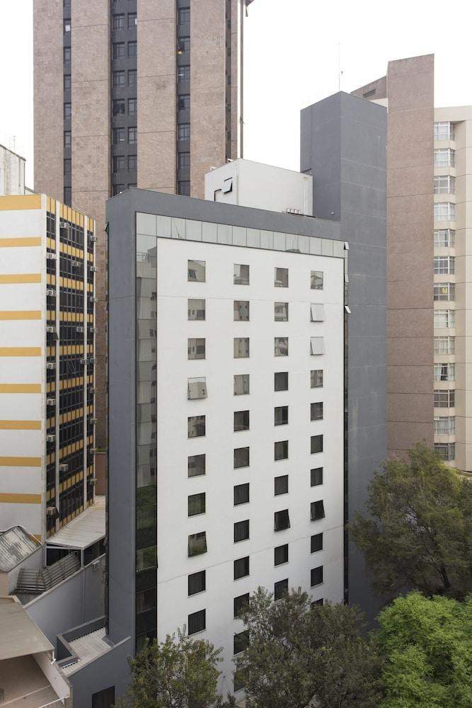 Royal Design Savassi Hotel