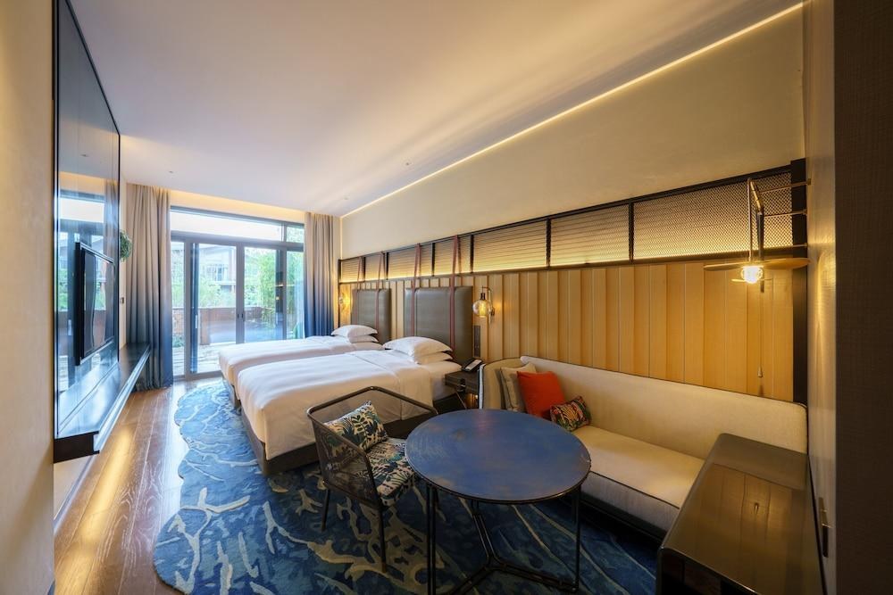 Hotel Indigo Nanjing Garden Expo photo 4