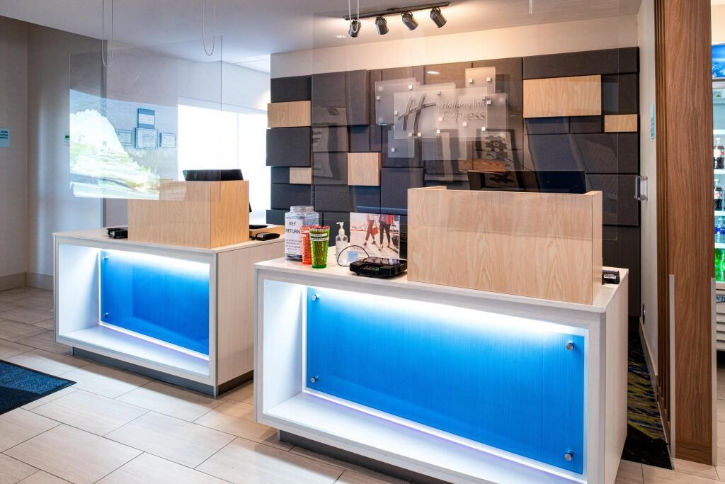 Holiday Inn Express & Suites Elko by IHG