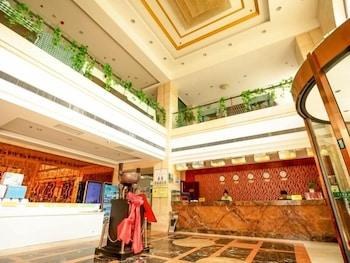 GREENTREE INN QINGDAO WUYISHAN ROAD photo 2