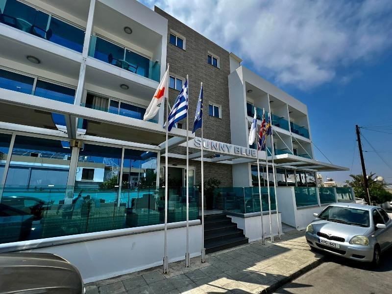 SUNNY BLUE HOTEL photo 1