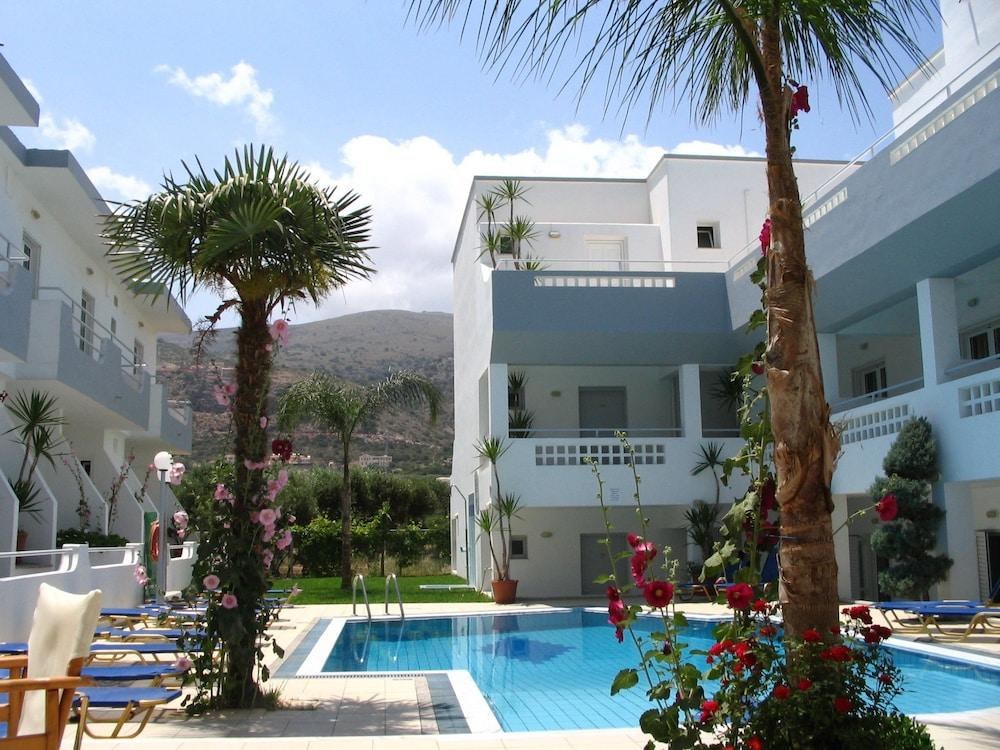 Emerald Hotel photo 4