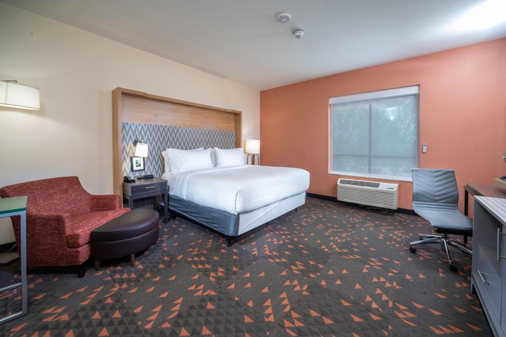 Holiday Inn St. Louis - Creve Coeur by IHG photo 3