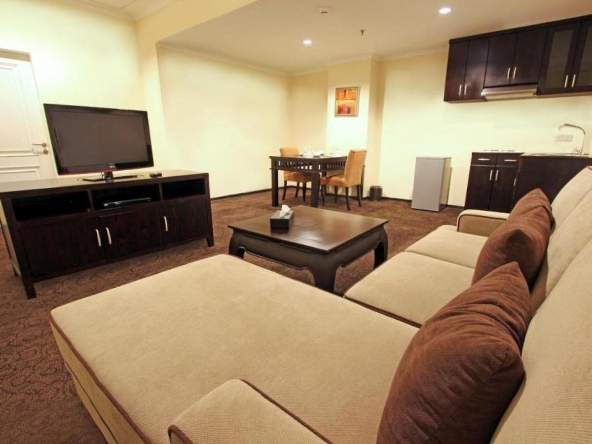 Harmoni One Convention Hotel & Service Apartments photo 3