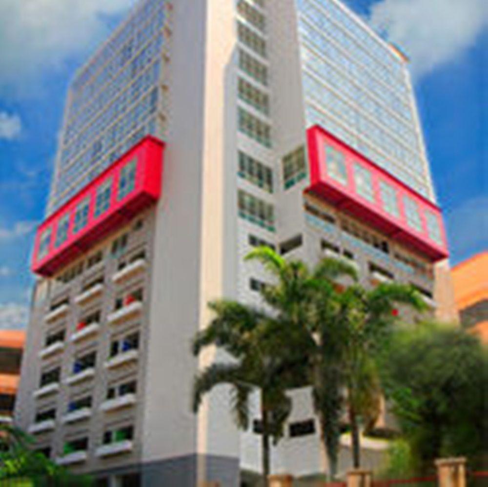 ROOMS INC d'botanica Bandung