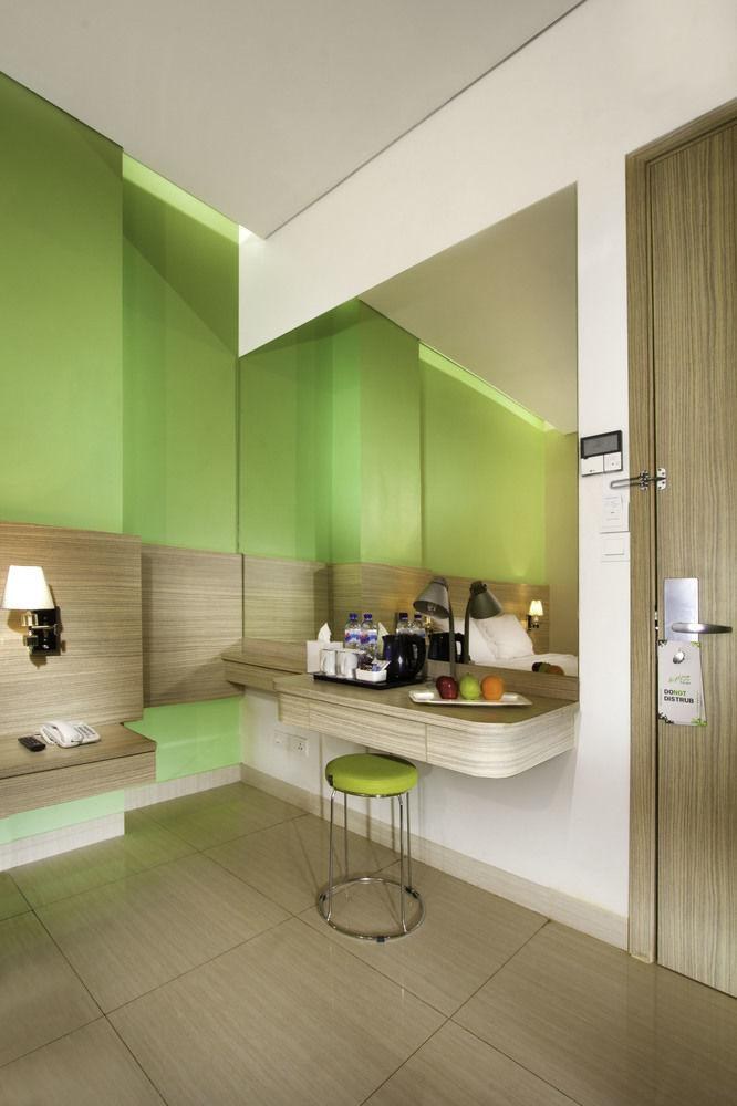 Whiz Prime Hotel Kelapa Gading photo 4