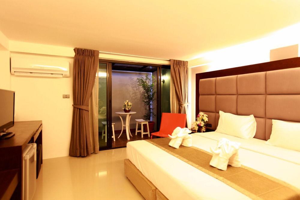 The Bangkok Major Suite photo 4