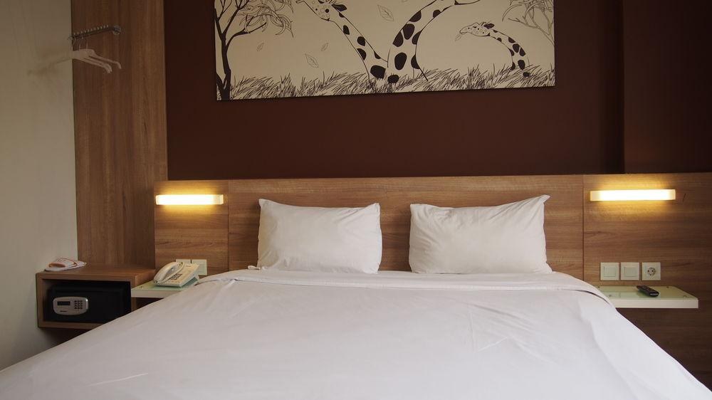 G7 Hotel photo 3