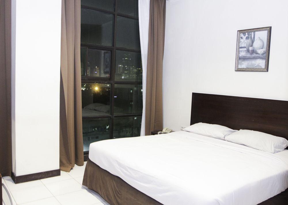 N1 Hotel Tanah Abang photo 3