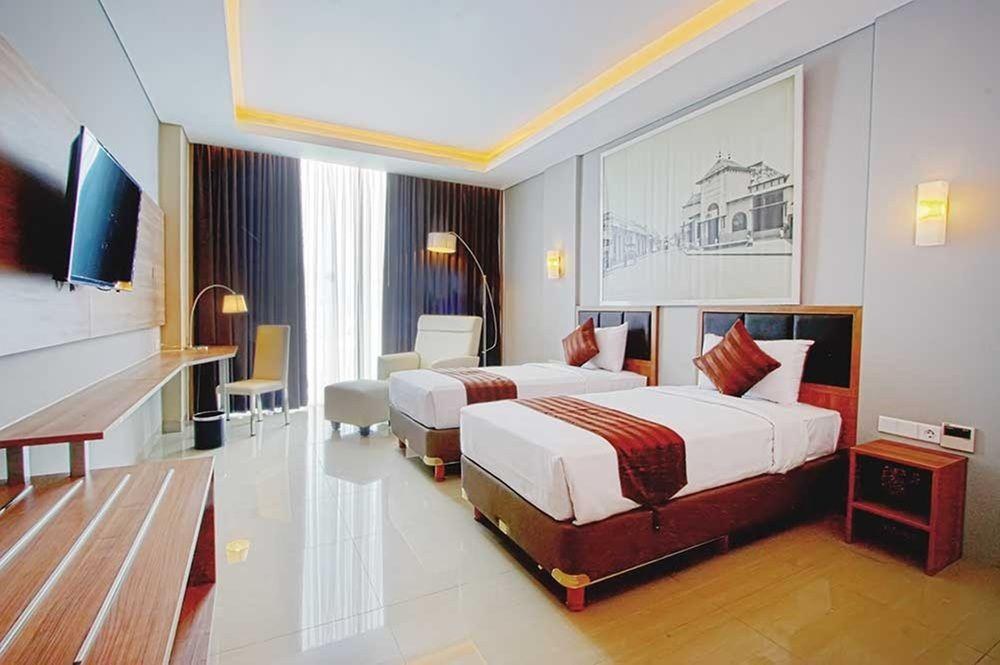 Pasar Baru Square Hotel Bandung Powered by Archipelago photo 2
