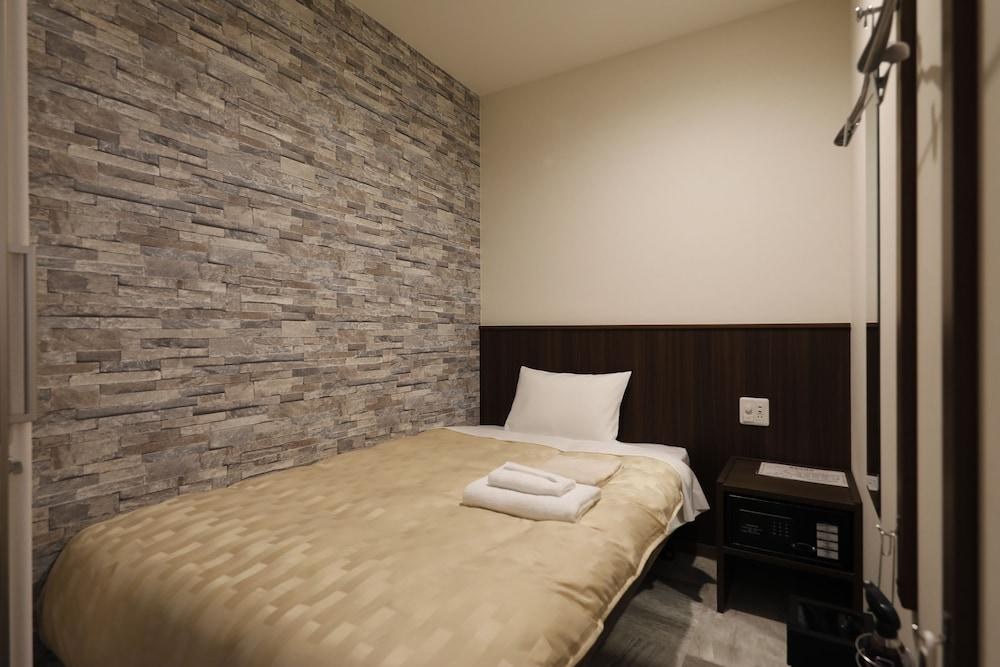 Grand Cabin Hotel Naha Oroku photo 4