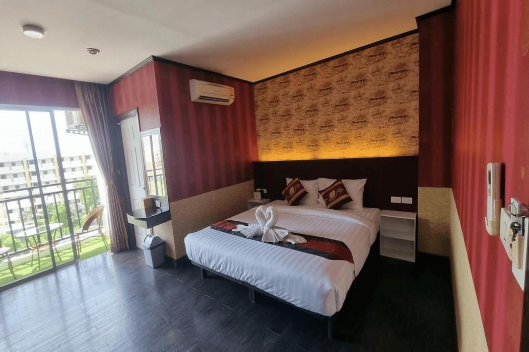 Sereneburi Patong Hotel