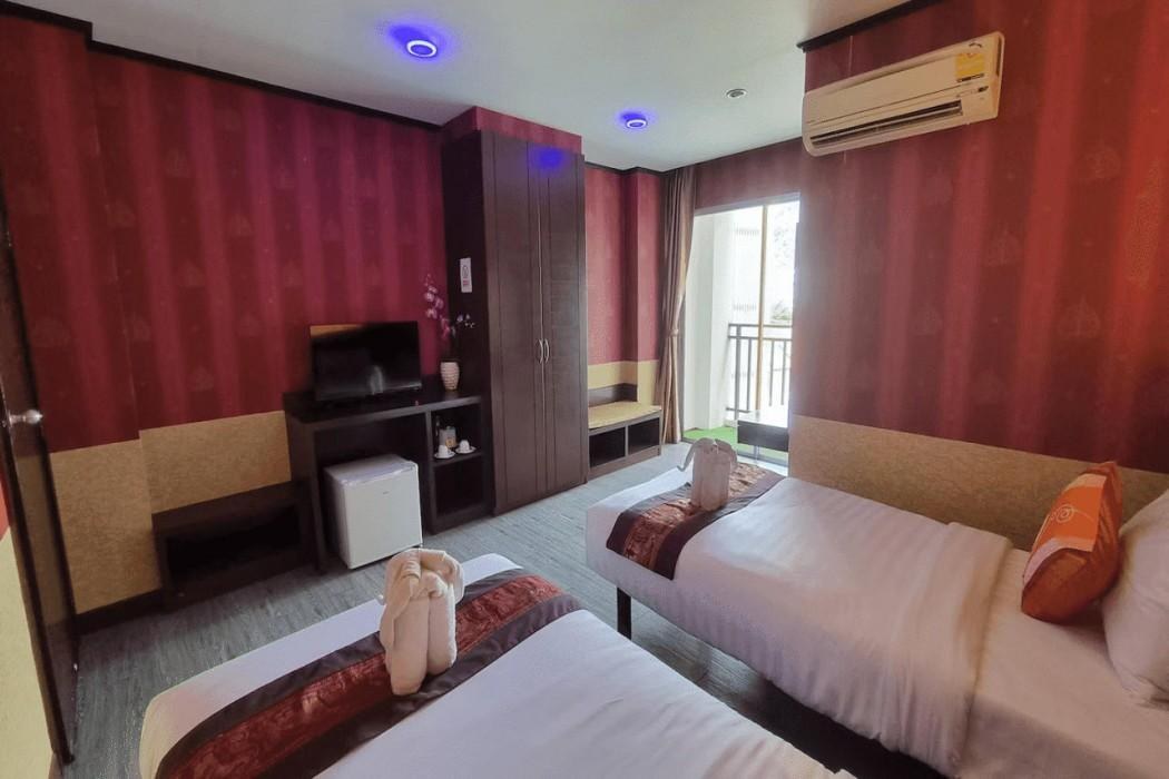 Sereneburi Patong Hotel photo 1