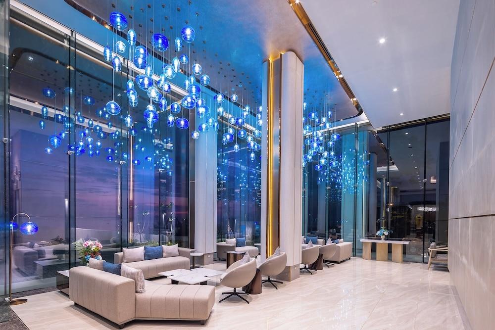 S. Sriracha Hotel and Residence photo 1