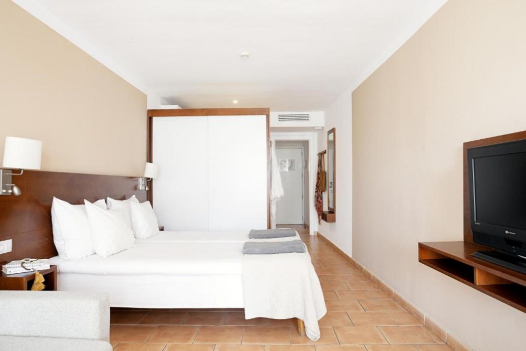 Sunprime Atlantic View Suites And Spa photo 2