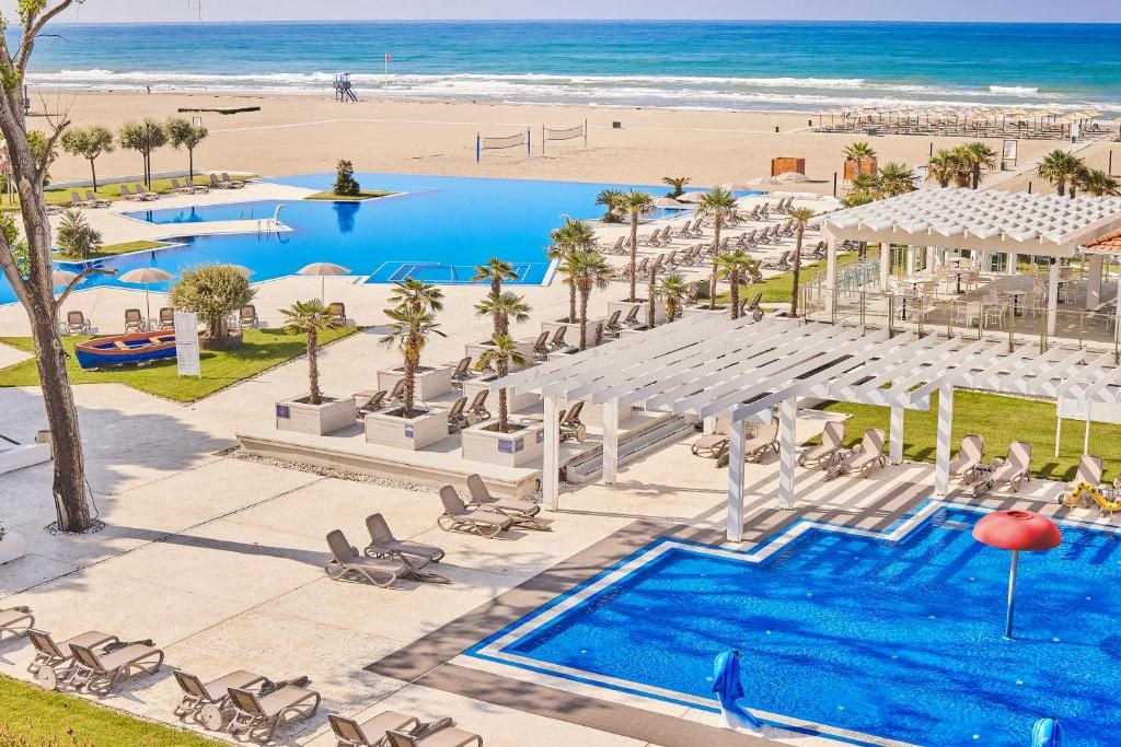 AZUL BEACH RESORT MONTENEGRO BY KARISMA