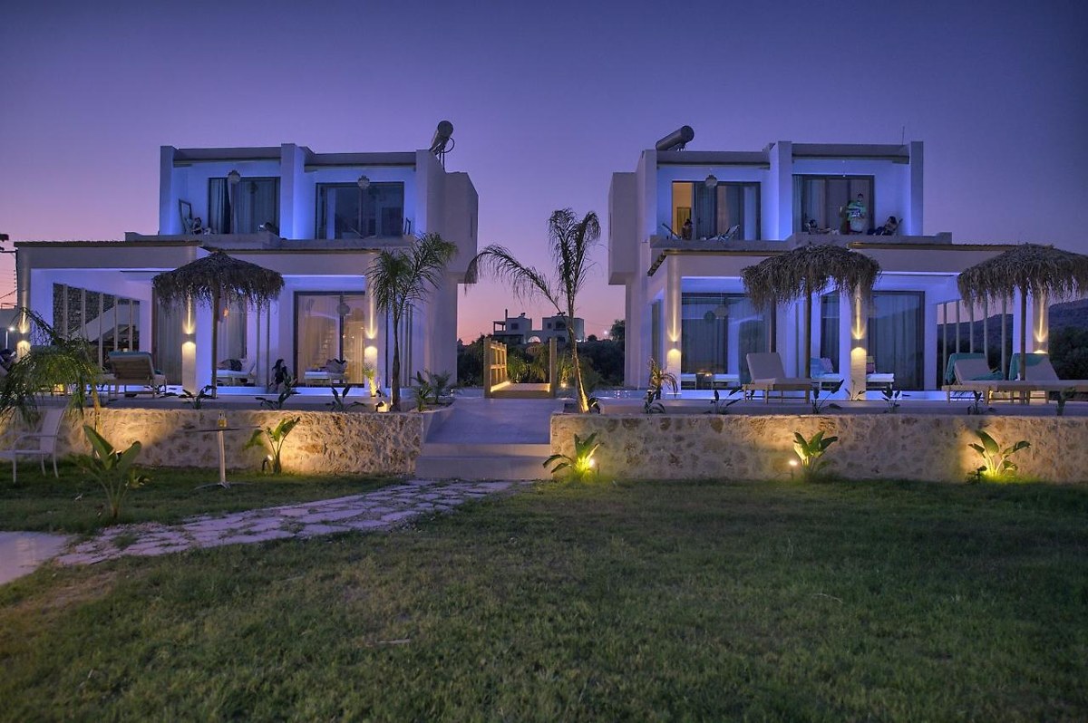 Alia Luxury Suites and Spa photo 2