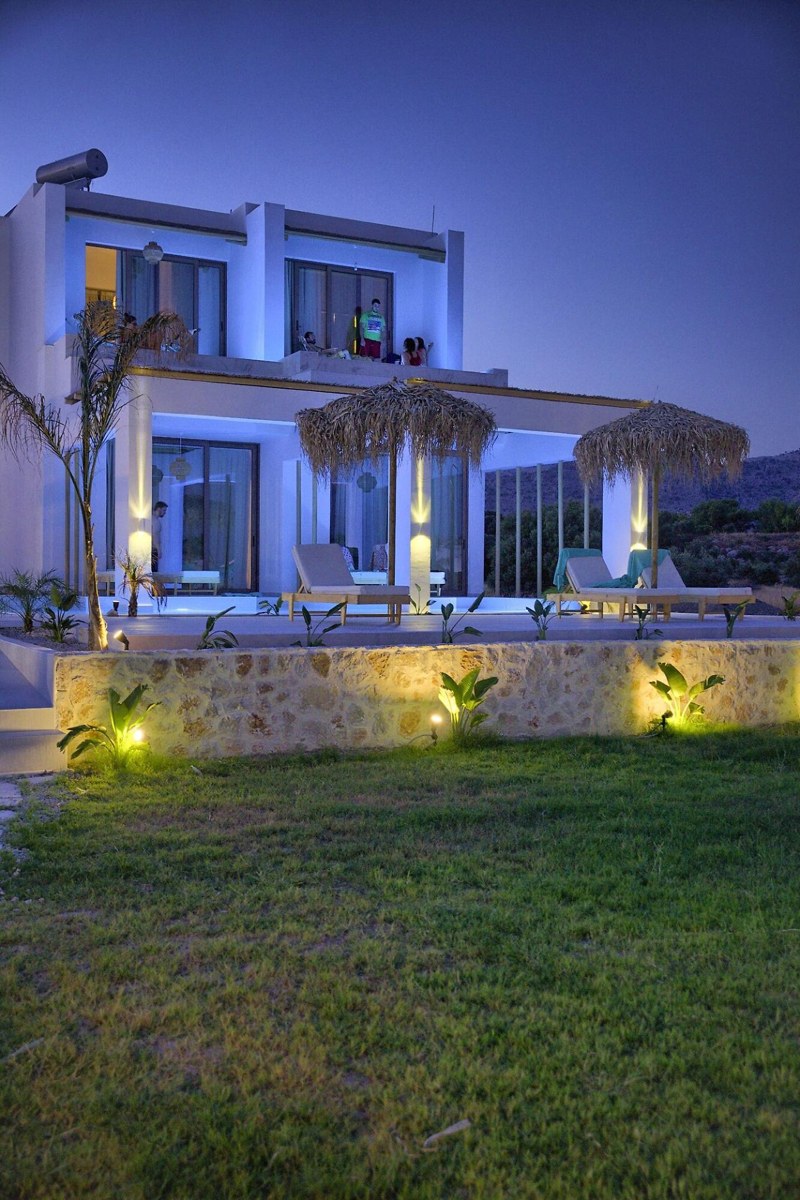 Alia Luxury Suites and Spa photo 3