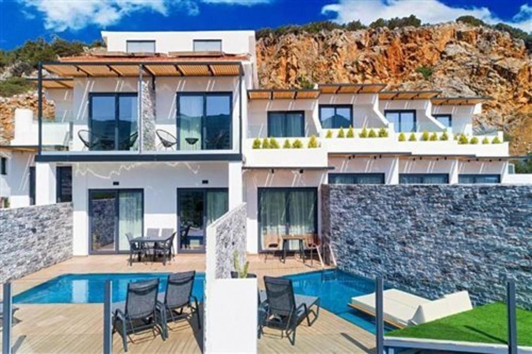 Aelia Suites photo 4