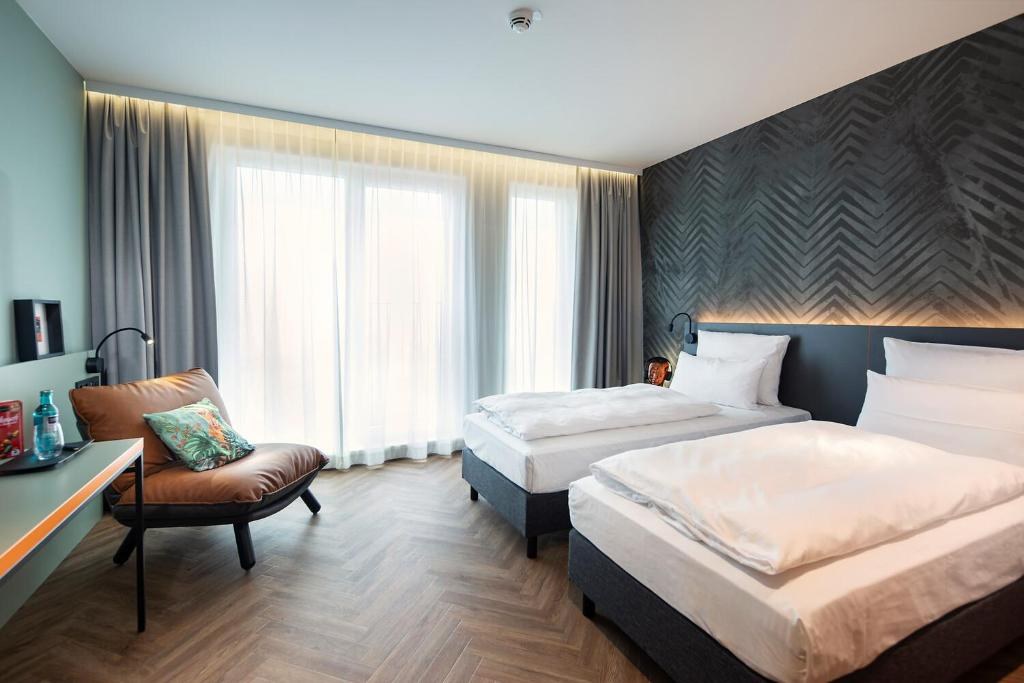 LOGINN Hotel Berlin Airport photo 3