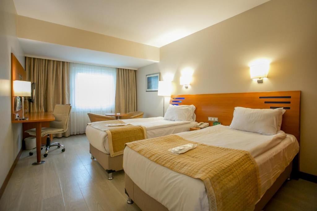 HOLIDAY INN ISTANBUL CITY TOPKAPI photo 3