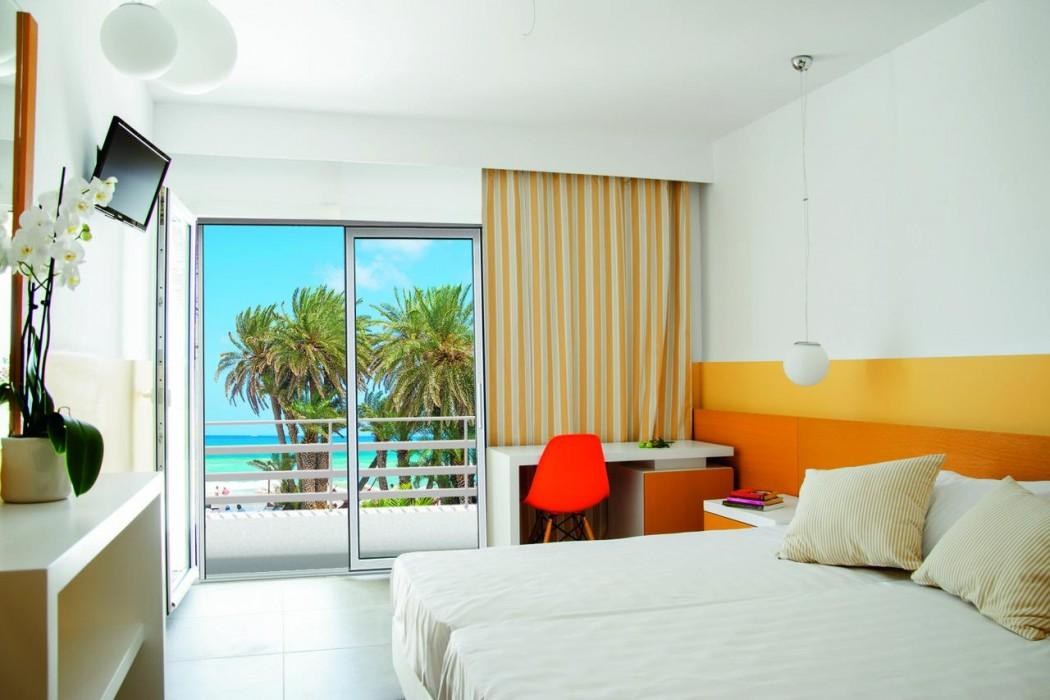 Zeus Hotels Palm Beach photo 4