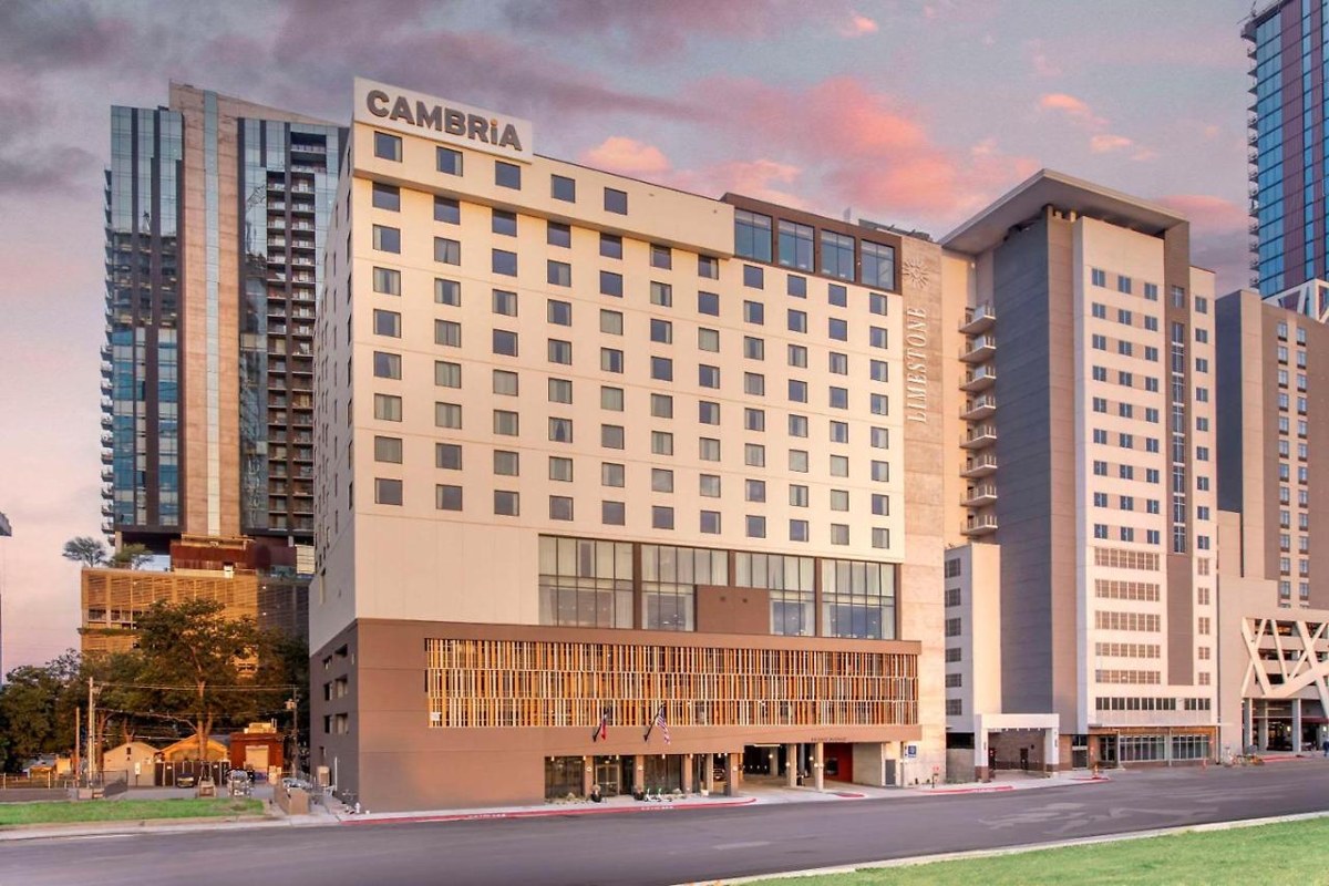 Cambria Hotel Austin Downtown photo 2
