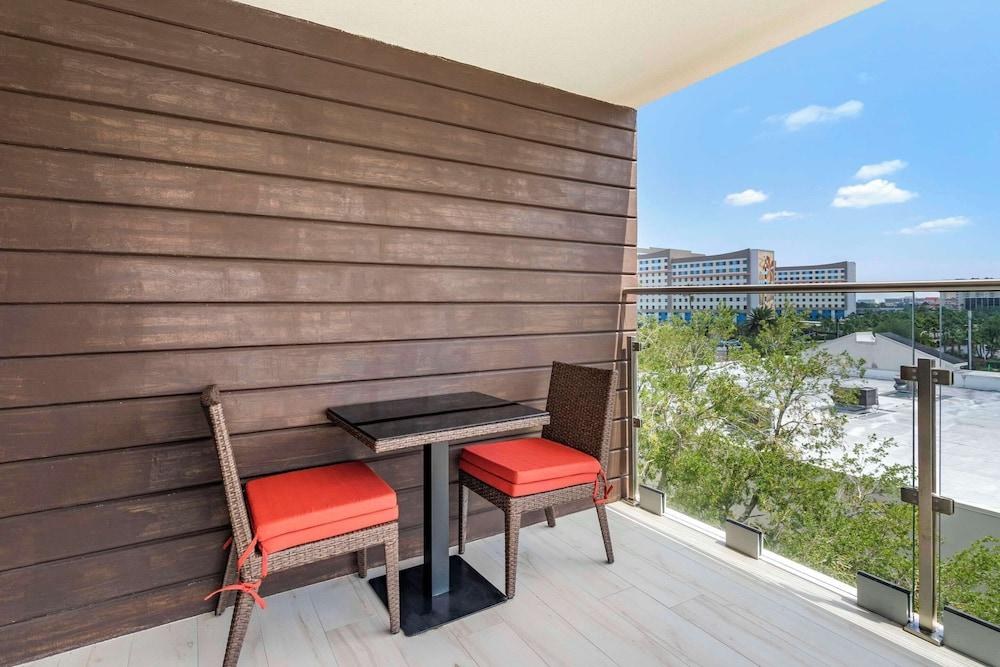 Cambria Hotel Orlando Universal Blvd photo 1