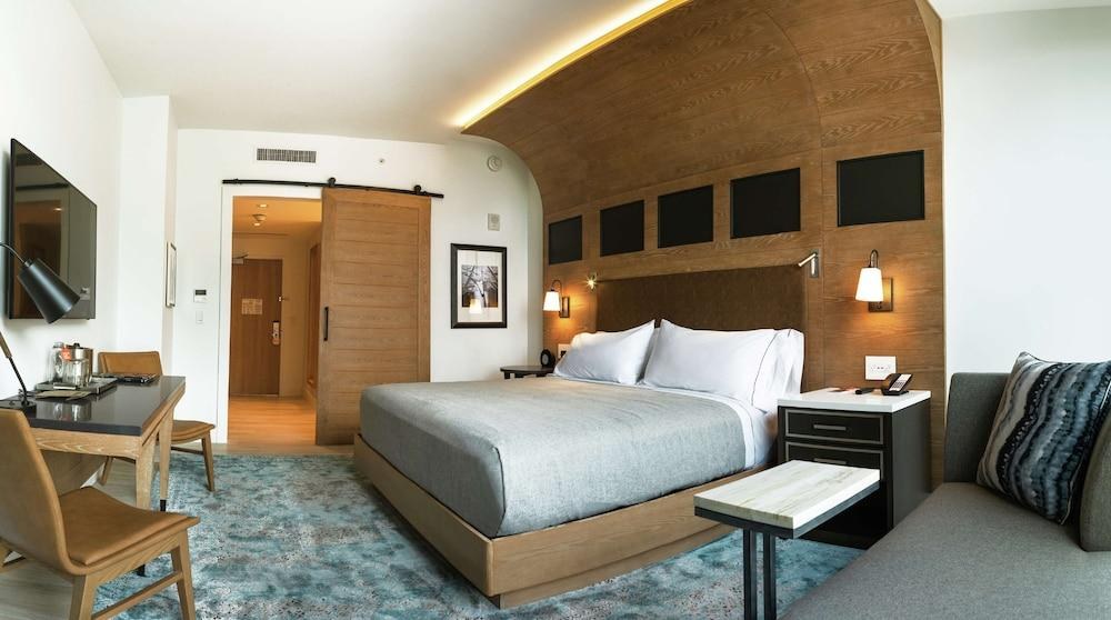 Canopy by Hilton Dallas Uptown photo 2