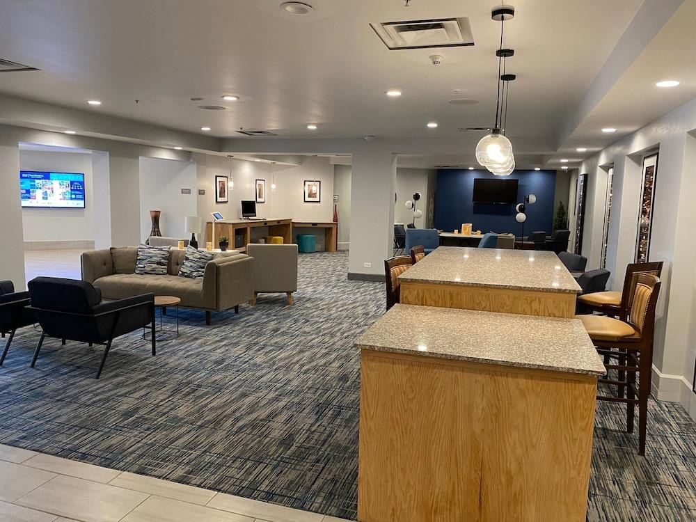 Best Western Premier Denver East photo 3