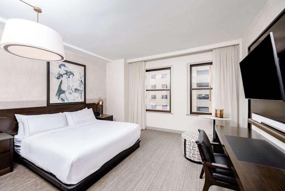 Hotel Fort Des Moines, Curio Collection by Hilton photo 4