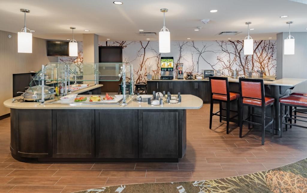 Staybridge Suites Saskatoon - University by IHG photo 2