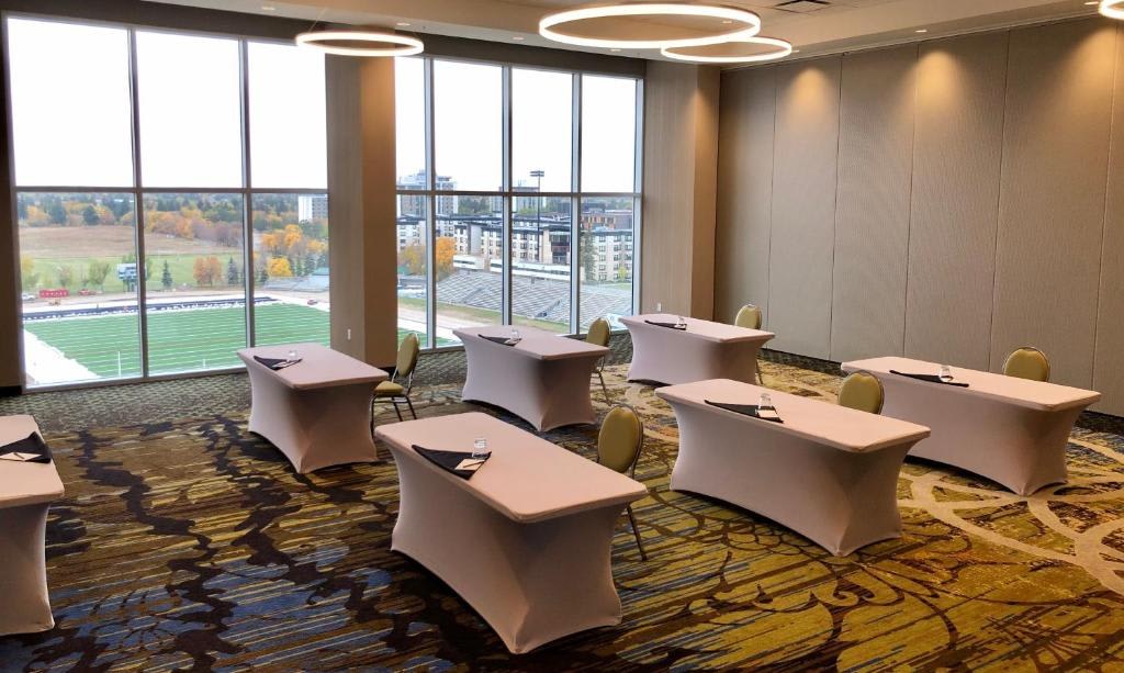 Staybridge Suites Saskatoon - University by IHG photo 3
