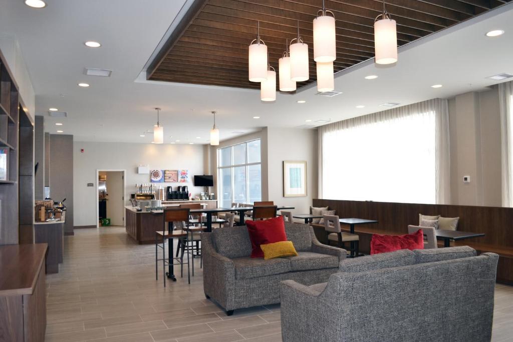 Staybridge Suites Red Deer North  by IHG photo 4