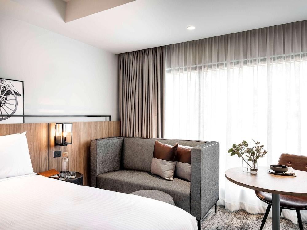 Mercure Sydney Rouse Hill photo 4