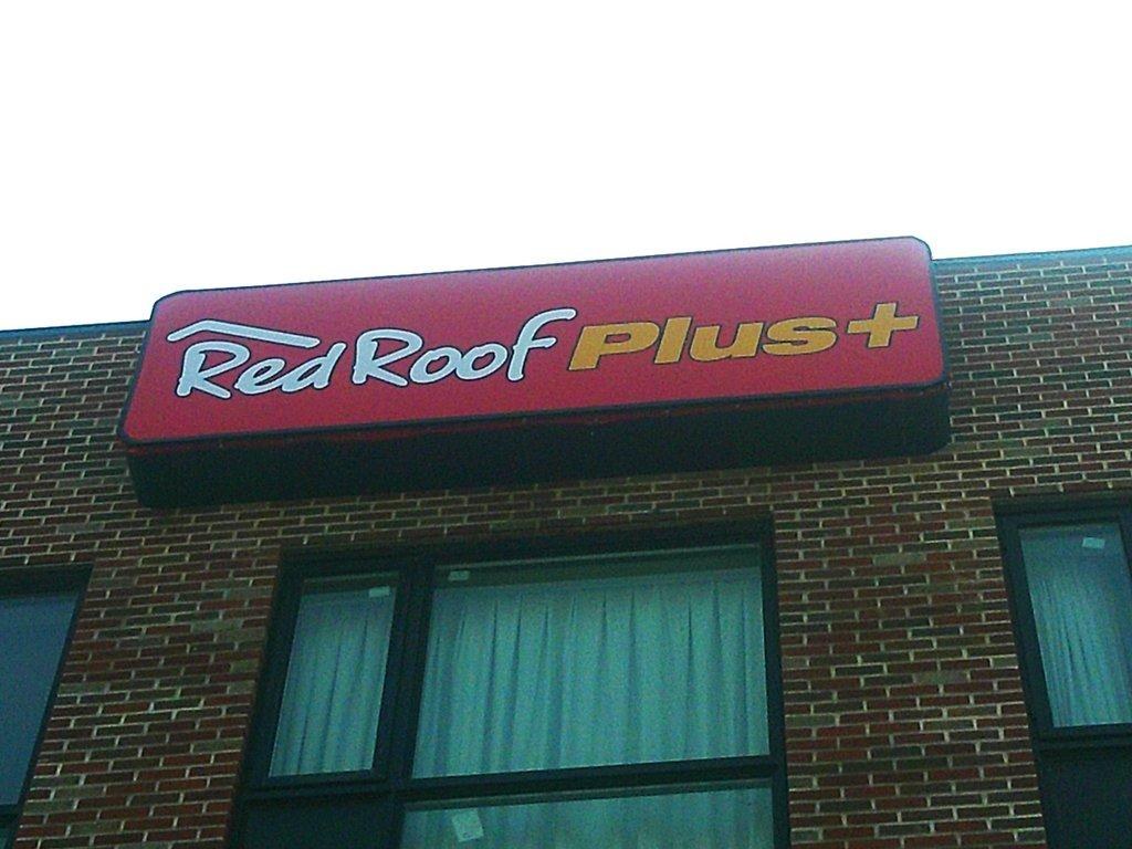 Red Roof PLUS+ Brooklyn - 3rd Ave photo 1