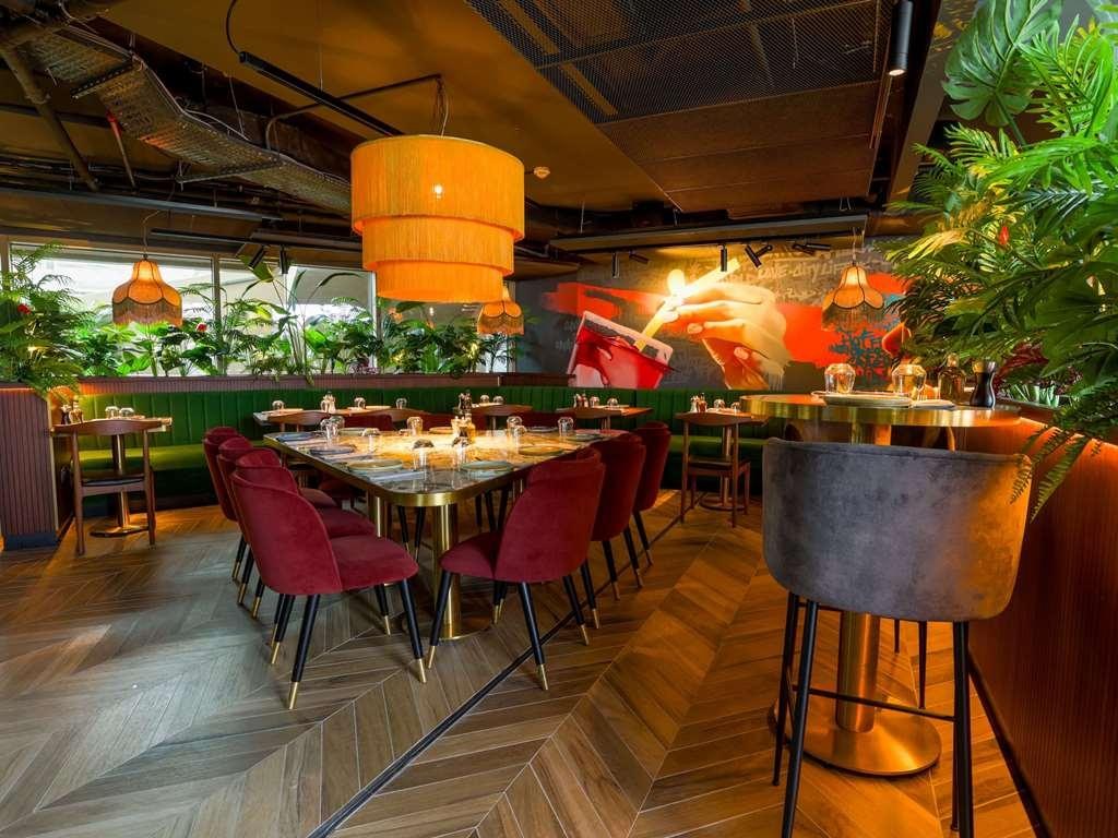 Novotel Istanbul Bomonti photo 1