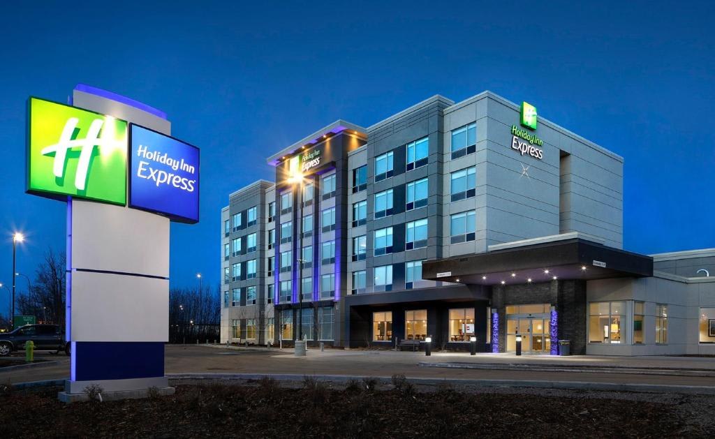 Holiday Inn Express Red Deer North by IHG