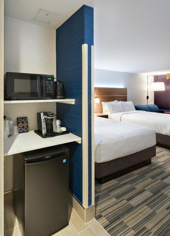 Holiday Inn Express Red Deer North by IHG photo 1
