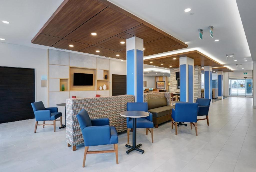 Holiday Inn Express & Suites Collingwood by IHG photo 3