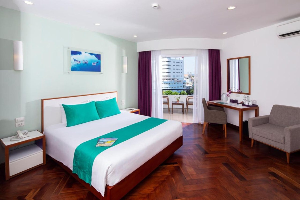 EMM HOTEL HUE photo 1