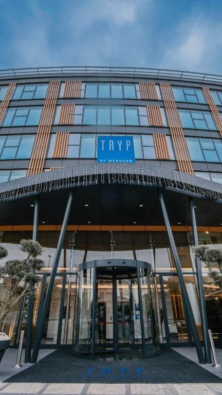 TRYP BY WYNDHAM ISTANBUL BEYOGLU