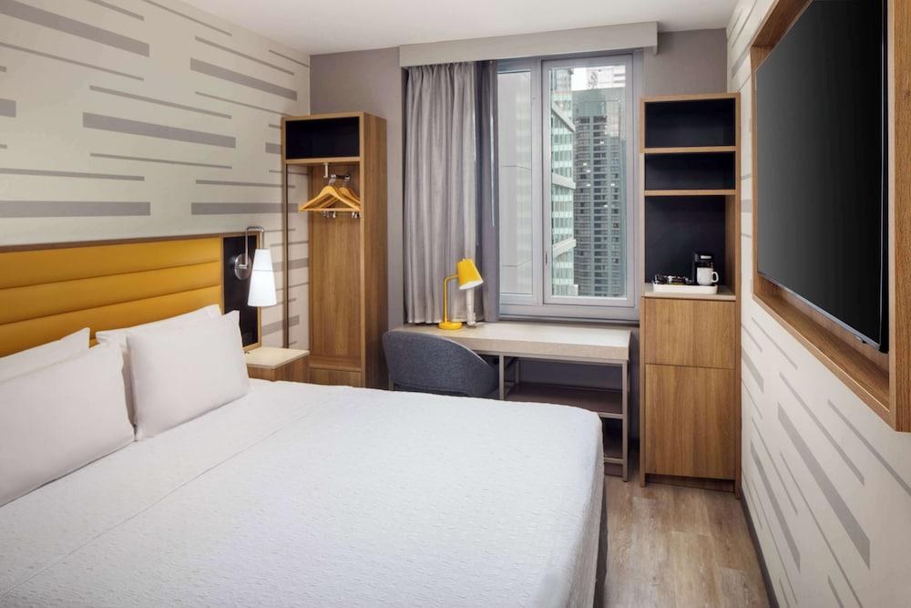 Home2 Suites By Hilton New York Times Square photo 1