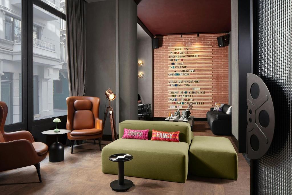 MOXY ISTANBUL BEYOGLU photo 1
