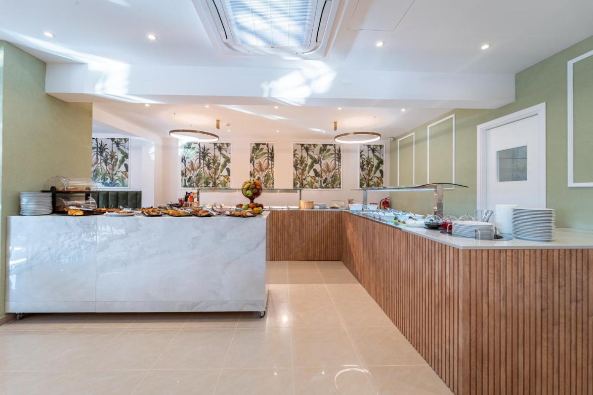 PHILIA CENTER SUITES photo 4