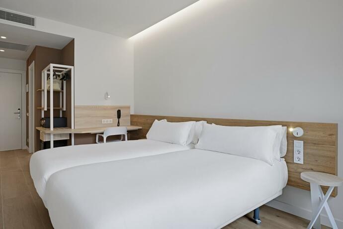 B&B HOTEL Castro Urdiales photo 2
