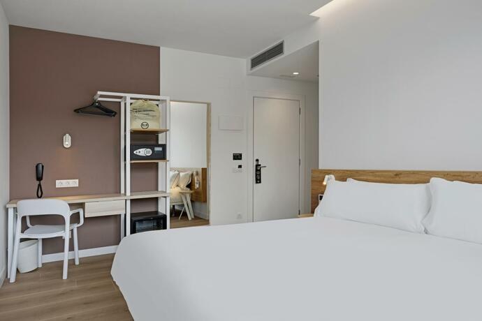 B&B HOTEL Castro Urdiales photo 3