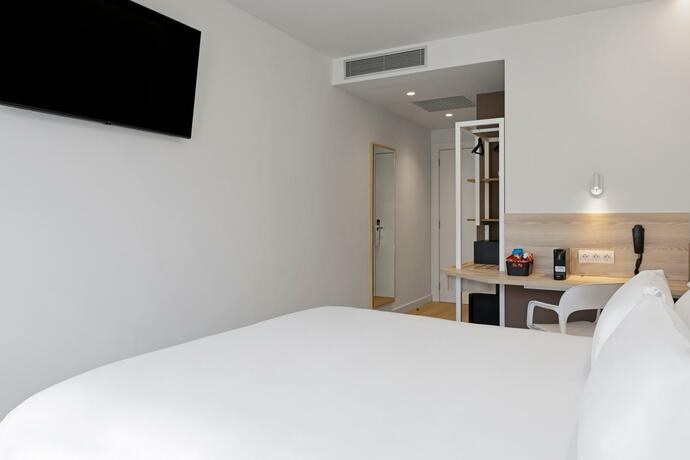 B&B HOTEL Castro Urdiales photo 4
