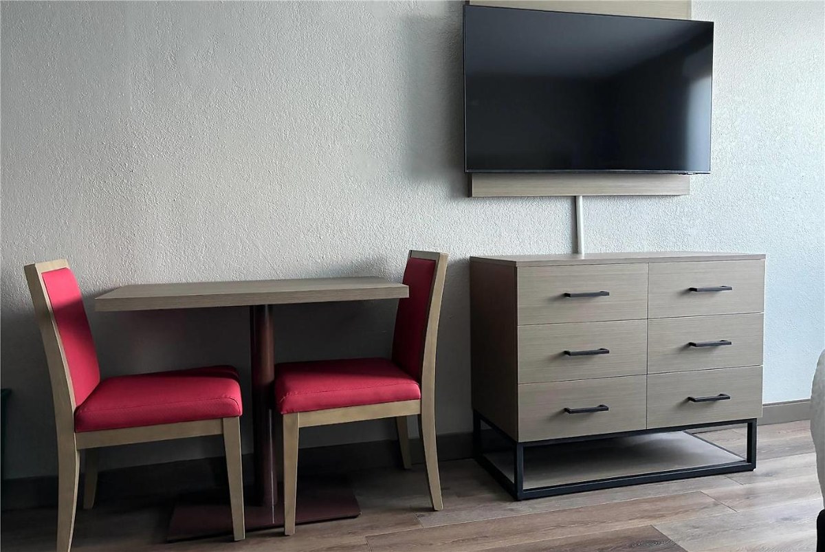 Hawthorn Extended Stay by Wyndham Ft Lauderdale Cypress Crk